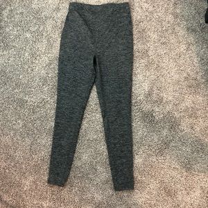 Maternity workout leggings